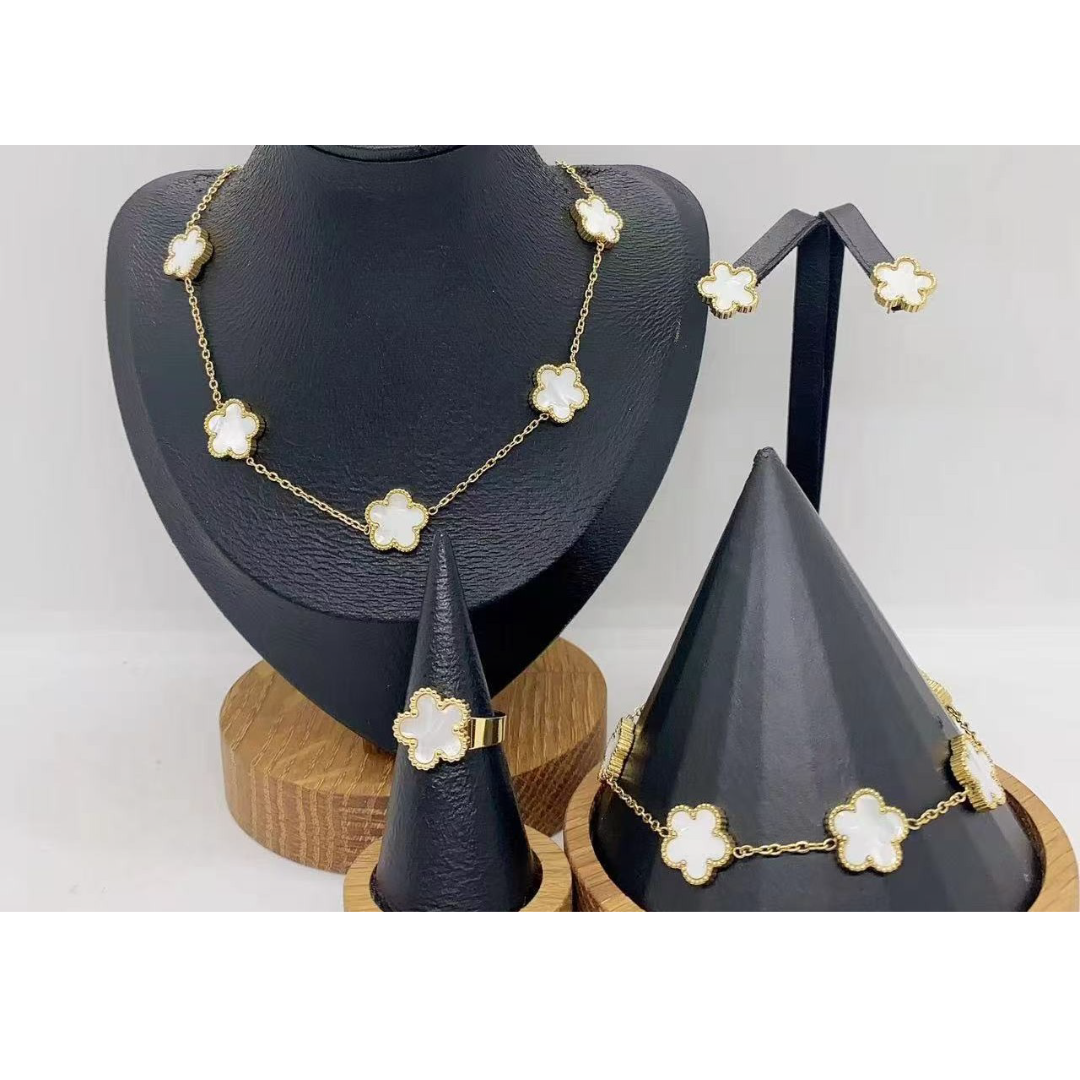CONJUNTO DE MODA BLANCO