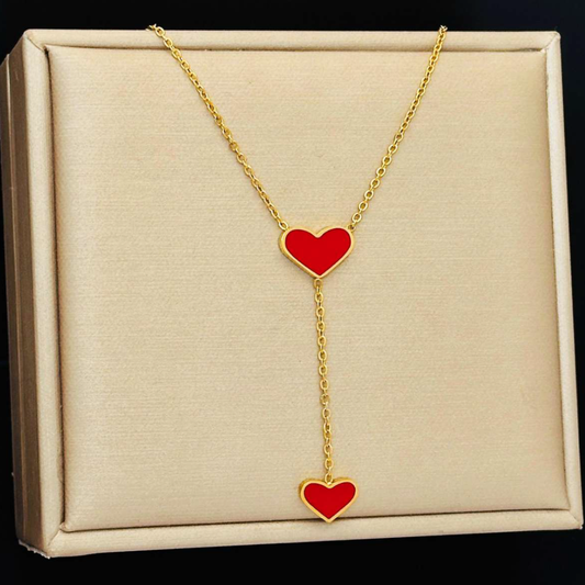 COLLAR DORADO CORAZONES ROJOS