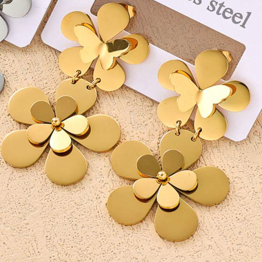 PENDIENTES DORADO FLOR MARIPOSA